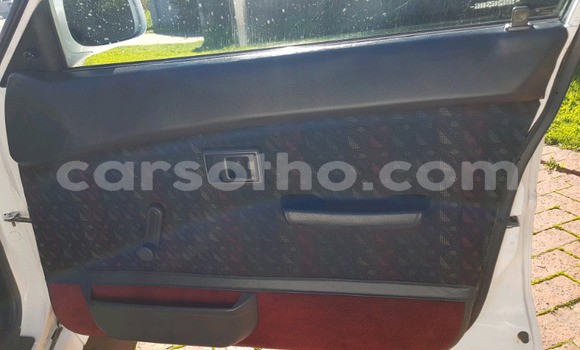 اشتري مستعمل Toyota Corolla White سيارة في Maseru في Maseru اشتري مستعمل Toyota Corolla White سيارة في Maseru في Maseru