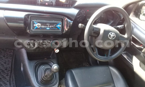 Acheter Occasion Voiture Toyota Hilux Blanc à Butha–Buthe, Thaba-Tseka Acheter Occasion Voiture Toyota Hilux Blanc à Butha–Buthe, Thaba-Tseka