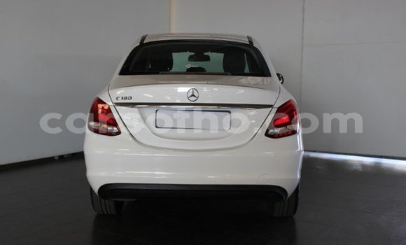 اشتري مستعمل Mercedes-Benz CLK-klasse AMG White سيارة في Hlotse في Leribe اشتري مستعمل Mercedes-Benz CLK-klasse AMG White سيارة في Hlotse في Leribe