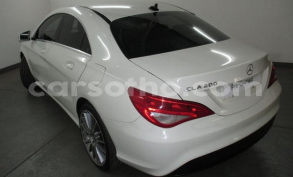 اشتري مستعمل Mercedes-Benz CLK-klasse AMG White سيارة في Maputsoa في Leribe اشتري مستعمل Mercedes-Benz CLK-klasse AMG White سيارة في Maputsoa في Leribe