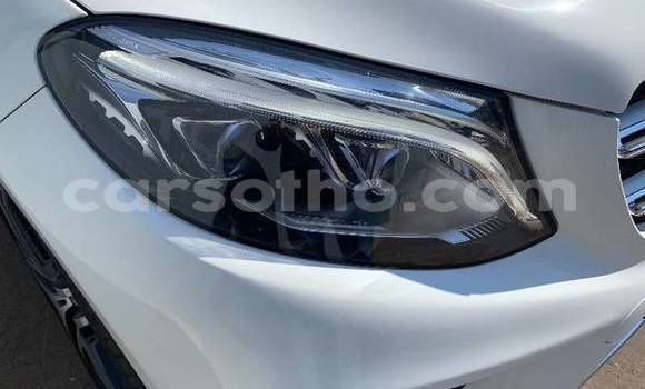 اشتري مستعمل Mercedes-Benz AMG GLC Coupe White سيارة في Maseru في Maseru اشتري مستعمل Mercedes-Benz AMG GLC Coupe White سيارة في Maseru في Maseru