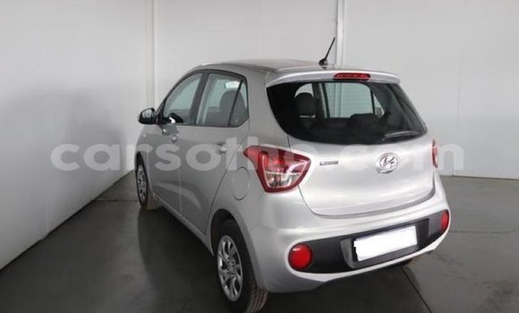 Acheter Occasion Voiture Hyundai i10 Gris à Maputsoe, Leribe Acheter Occasion Voiture Hyundai i10 Gris à Maputsoe, Leribe