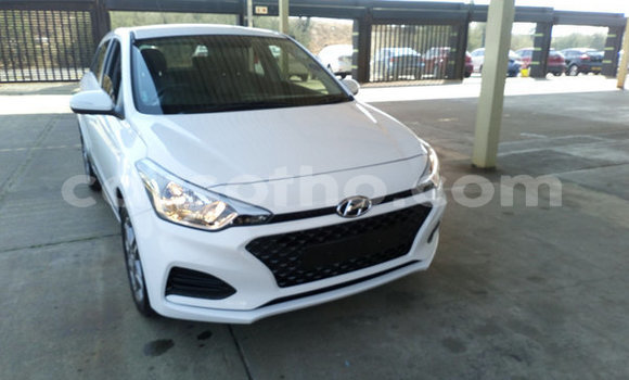اشتري مستعمل Hyundai i20 White سيارة في Hlotse في Leribe اشتري مستعمل Hyundai i20 White سيارة في Hlotse في Leribe