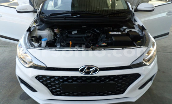اشتري مستعمل Hyundai i20 White سيارة في Hlotse في Leribe اشتري مستعمل Hyundai i20 White سيارة في Hlotse في Leribe