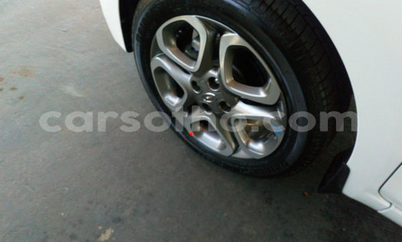 اشتري مستعمل Hyundai i20 White سيارة في Hlotse في Leribe اشتري مستعمل Hyundai i20 White سيارة في Hlotse في Leribe