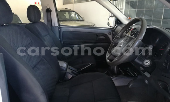 اشتري مستعمل Isuzu KB Silver سيارة في Maputsoa في Leribe اشتري مستعمل Isuzu KB Silver سيارة في Maputsoa في Leribe