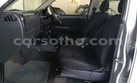 اشتري مستعمل Isuzu KB Silver سيارة في Maputsoa في Leribe اشتري مستعمل Isuzu KB Silver سيارة في Maputsoa في Leribe