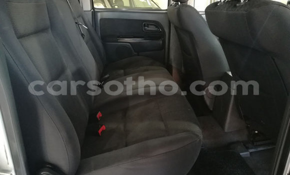 اشتري مستعمل Isuzu KB Silver سيارة في Maputsoa في Leribe اشتري مستعمل Isuzu KB Silver سيارة في Maputsoa في Leribe