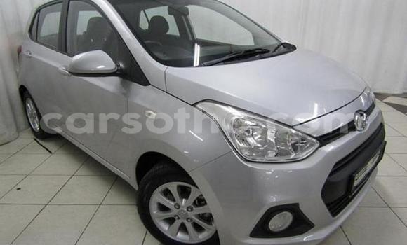 Sayi Na hannu Hyundai i10 Silver Mota in Maseru a Maseru Sayi Na hannu Hyundai i10 Silver Mota in Maseru a Maseru