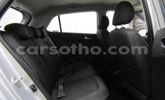Sayi Na hannu Hyundai i10 Silver Mota in Maseru a Maseru Sayi Na hannu Hyundai i10 Silver Mota in Maseru a Maseru