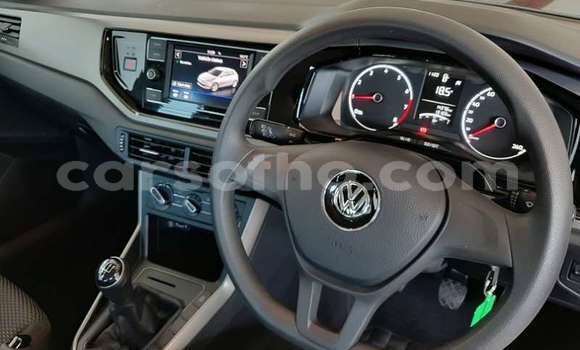 Sayi Na hannu Volkswagen Polo White Mota in Maseru a Maseru Sayi Na hannu Volkswagen Polo White Mota in Maseru a Maseru