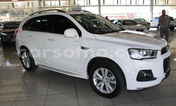 Acheter Occasion Voiture Chevrolet Captiva Blanc à Maputsoa, Leribe Acheter Occasion Voiture Chevrolet Captiva Blanc à Maputsoa, Leribe