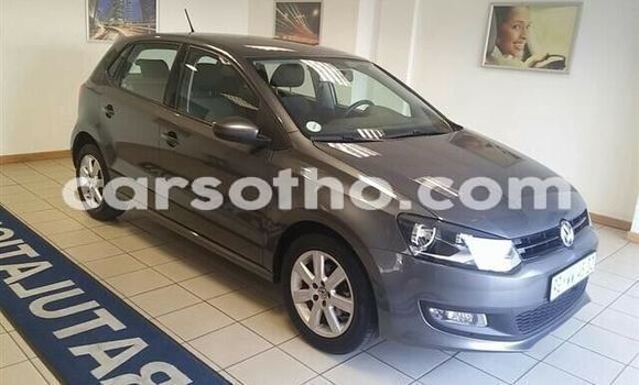 Sayi Na hannu Volkswagen Polo Silver Mota in Maseru a Maseru Sayi Na hannu Volkswagen Polo Silver Mota in Maseru a Maseru