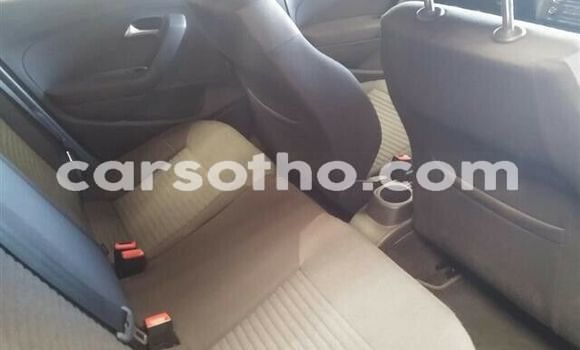 Sayi Na hannu Volkswagen Polo Silver Mota in Maseru a Maseru Sayi Na hannu Volkswagen Polo Silver Mota in Maseru a Maseru