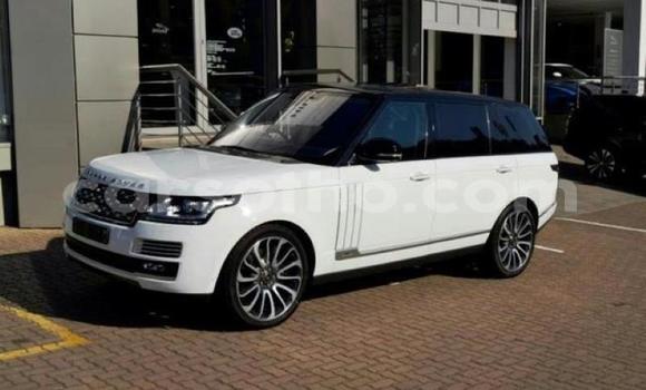 Buy Used Land Rover Range Rover White Car in Maseru in Maseru Buy Used Land Rover Range Rover White Car in Maseru in Maseru