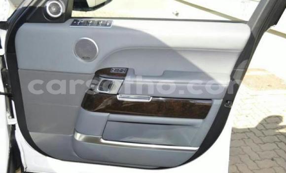Buy Used Land Rover Range Rover White Car in Maseru in Maseru Buy Used Land Rover Range Rover White Car in Maseru in Maseru