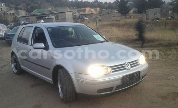 Sayi Na hannu Volkswagen Golf Silver Mota in Maseru a Maseru Sayi Na hannu Volkswagen Golf Silver Mota in Maseru a Maseru