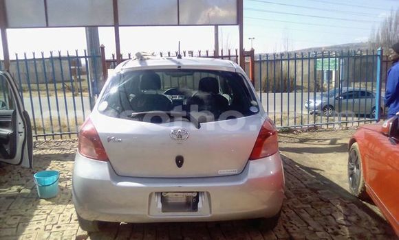 Acheter Occasion Voiture Toyota Vitz Gris à Maseru, Maseru Acheter Occasion Voiture Toyota Vitz Gris à Maseru, Maseru