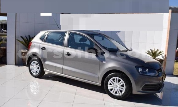 Acheter Occasion Voiture Volkswagen Polo Gris à Butha–Buthe, Thaba-Tseka Acheter Occasion Voiture Volkswagen Polo Gris à Butha–Buthe, Thaba-Tseka