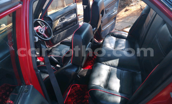 Sayi Na hannu Toyota Corolla Red Mota in Butha–Buthe a Thaba-Tseka Sayi Na hannu Toyota Corolla Red Mota in Butha–Buthe a Thaba-Tseka