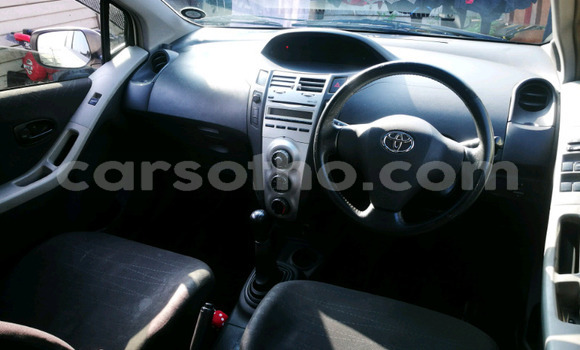 Acheter Occasion Voiture Toyota Yaris Blanc à Mokhotlong, Berea Acheter Occasion Voiture Toyota Yaris Blanc à Mokhotlong, Berea