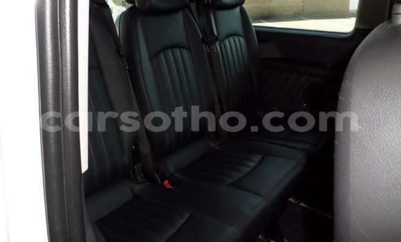 Acheter Occasion Voiture Mercedes-Benz Viano Blanc à Hlotse, Leribe Acheter Occasion Voiture Mercedes-Benz Viano Blanc à Hlotse, Leribe