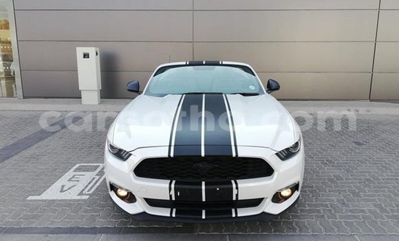 Acheter Occasion Voiture Ford Mustang Blanc à Hlotse, Leribe Acheter Occasion Voiture Ford Mustang Blanc à Hlotse, Leribe