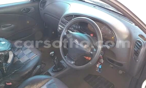 Acheter Occasion Voiture Ford Pickup Blanc à Hlotse, Leribe Acheter Occasion Voiture Ford Pickup Blanc à Hlotse, Leribe