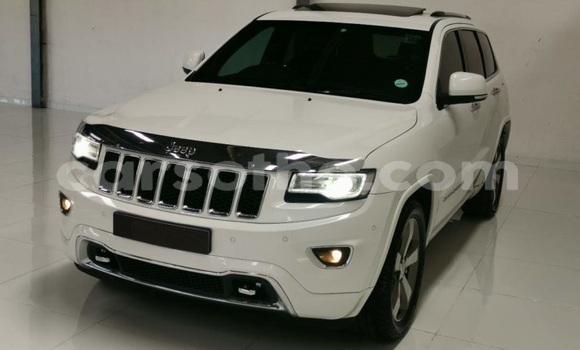 Buy Used Jeep Grand Cherokee White Car in Butha Buthe in Butha-Buthe Buy Used Jeep Grand Cherokee White Car in Butha Buthe in Butha-Buthe