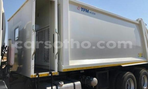 Acheter Occasion Utilitaire Isuzu FTR 850 Blanc à Hlotse, Leribe Acheter Occasion Utilitaire Isuzu FTR 850 Blanc à Hlotse, Leribe