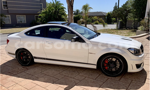 اشتري مستعمل Mercedes-Benz AMG GLC White سيارة في Butha Buthe في Butha-Buthe اشتري مستعمل Mercedes-Benz AMG GLC White سيارة في Butha Buthe في Butha-Buthe