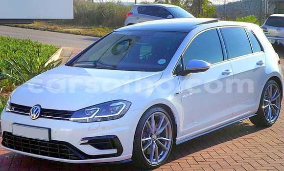 Buy Used Volkswagen Golf White Car in Qacha's Nek in Quthing Buy Used Volkswagen Golf White Car in Qacha's Nek in Quthing