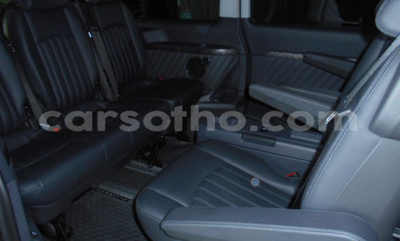 Sayi Na hannu Mercedes-Benz Viano Blue Mota in Mohale's Hoek a Mohale's Hoek Sayi Na hannu Mercedes-Benz Viano Blue Mota in Mohale's Hoek a Mohale's Hoek