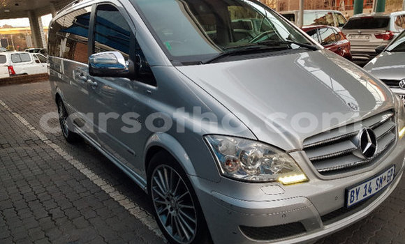 Acheter Occasion Voiture Mercedes-Benz Viano Gris à Butha–Buthe, Thaba-Tseka Acheter Occasion Voiture Mercedes-Benz Viano Gris à Butha–Buthe, Thaba-Tseka