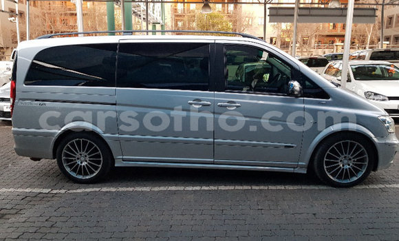 Acheter Occasion Voiture Mercedes-Benz Viano Gris à Butha–Buthe, Thaba-Tseka Acheter Occasion Voiture Mercedes-Benz Viano Gris à Butha–Buthe, Thaba-Tseka