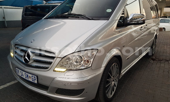 Acheter Occasion Voiture Mercedes-Benz Viano Gris à Butha–Buthe, Thaba-Tseka Acheter Occasion Voiture Mercedes-Benz Viano Gris à Butha–Buthe, Thaba-Tseka