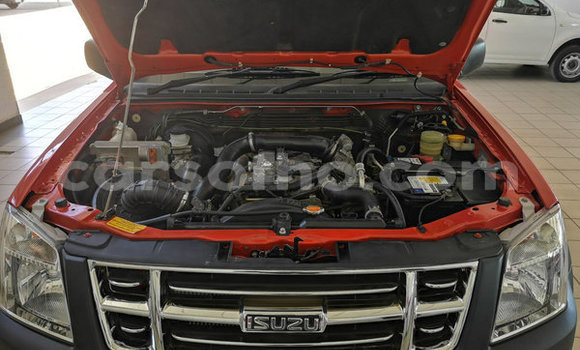 اشتري مستعمل Isuzu KB Red سيارة في Mafeteng في Mafeteng اشتري مستعمل Isuzu KB Red سيارة في Mafeteng في Mafeteng