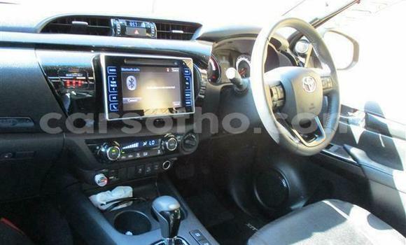 Acheter Occasion Voiture Toyota Hilux Bleu à Butha–Buthe, Thaba-Tseka Acheter Occasion Voiture Toyota Hilux Bleu à Butha–Buthe, Thaba-Tseka