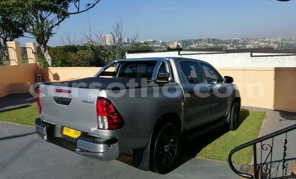 اشتري مستعمل Toyota Hilux Silver سيارة في Butha–Buthe في Thaba-Tseka اشتري مستعمل Toyota Hilux Silver سيارة في Butha–Buthe في Thaba-Tseka