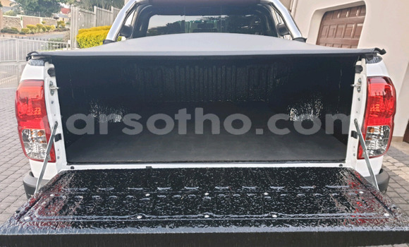 Acheter Occasion Voiture Toyota Hilux Blanc à Butha–Buthe, Thaba-Tseka Acheter Occasion Voiture Toyota Hilux Blanc à Butha–Buthe, Thaba-Tseka