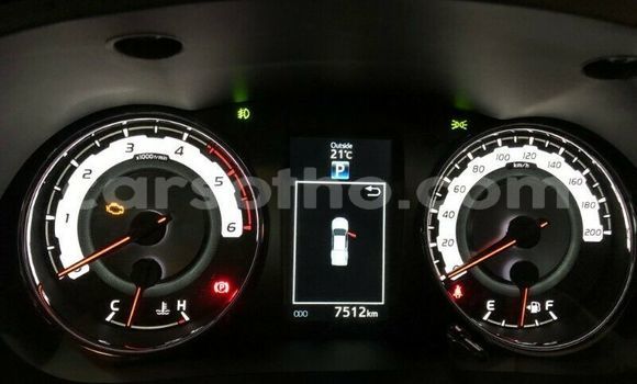 اشتري مستعمل Toyota Hilux White سيارة في Butha Buthe في Butha-Buthe اشتري مستعمل Toyota Hilux White سيارة في Butha Buthe في Butha-Buthe