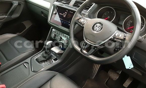 Acheter Occasion Voiture Volkswagen Tiguan Blanc à Butha–Buthe, Thaba-Tseka Acheter Occasion Voiture Volkswagen Tiguan Blanc à Butha–Buthe, Thaba-Tseka