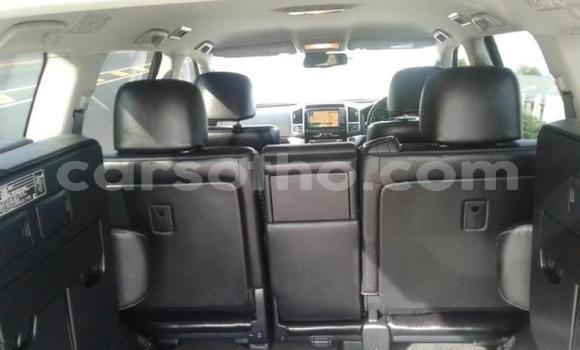 Buy Used Toyota Land Cruiser White Car in Mokhotlong in Berea Buy Used Toyota Land Cruiser White Car in Mokhotlong in Berea