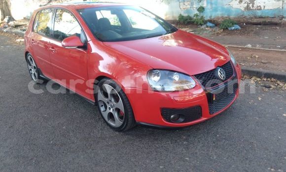 Sayi Na hannu Volkswagen Golf Red Mota in Mafeteng a Mafeteng Sayi Na hannu Volkswagen Golf Red Mota in Mafeteng a Mafeteng