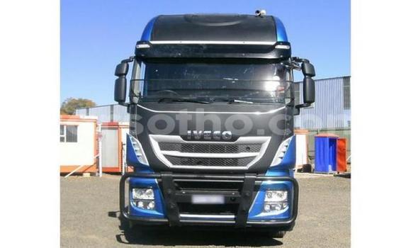 اشتري مستعمل Iveco Daily Blue شاحنة في Hlotse في Leribe اشتري مستعمل Iveco Daily Blue شاحنة في Hlotse في Leribe