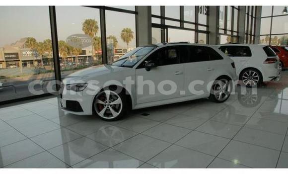 اشتري مستعمل Audi RS3 White سيارة في Mafeteng في Mafeteng اشتري مستعمل Audi RS3 White سيارة في Mafeteng في Mafeteng
