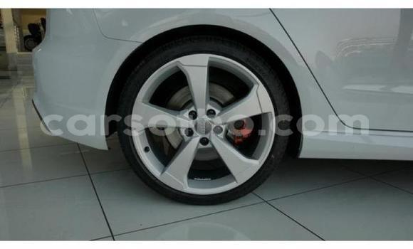 اشتري مستعمل Audi RS3 White سيارة في Mafeteng في Mafeteng اشتري مستعمل Audi RS3 White سيارة في Mafeteng في Mafeteng