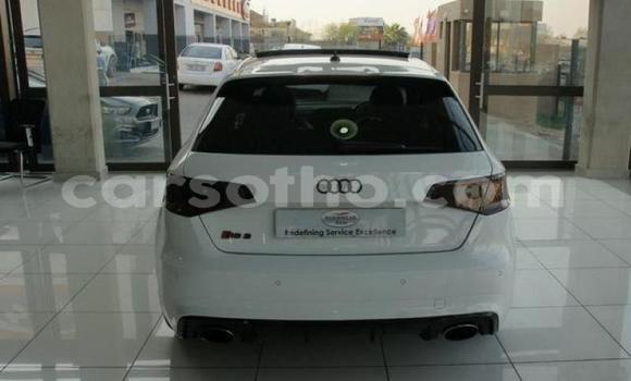 اشتري مستعمل Audi RS3 White سيارة في Mafeteng في Mafeteng اشتري مستعمل Audi RS3 White سيارة في Mafeteng في Mafeteng