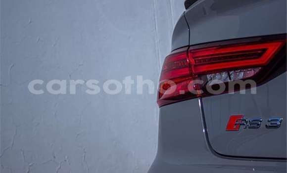 Acheter Occasion Voiture Audi RS3 Gris à Butha–Buthe, Thaba-Tseka Acheter Occasion Voiture Audi RS3 Gris à Butha–Buthe, Thaba-Tseka