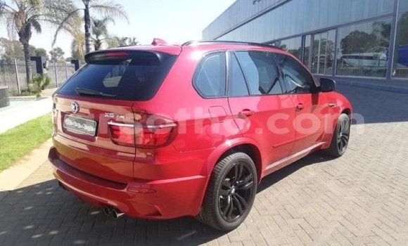 Acheter Occasion Voiture BMW X5 Rouge à Maputsoa, Leribe Acheter Occasion Voiture BMW X5 Rouge à Maputsoa, Leribe
